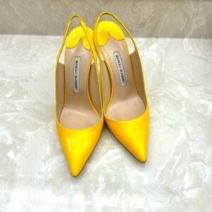 Yellow patent leather Manolo Blahnik